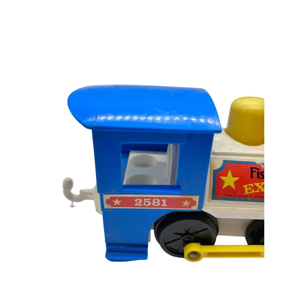 Vtg 1986 Fisher Price Circus Express Train 2581 Whistle Sound Engine‎ Pull Toy